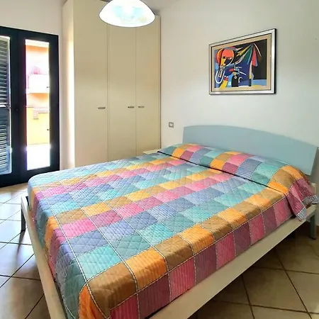 Mikey Con Terrazza Apartament