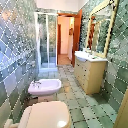 Mikey Con Terrazza * La Maddalena (Sassari)