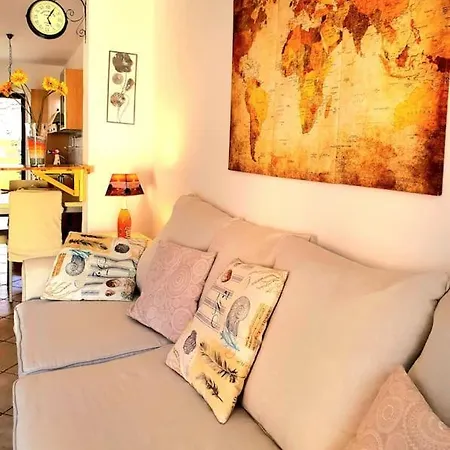 Mikey Con Terrazza Apartament